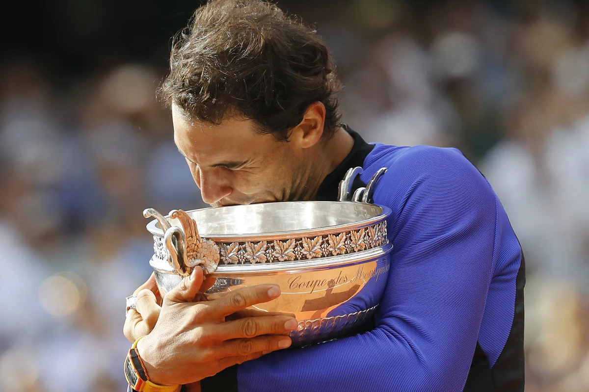 ​Hiszpański tenisista Rafael Nadal zażądał 100 tys. euro odszkodowania od byłej minister francuskiego rządu. W marcu 2016 roku roku Roselyne Bachelot zasugerowała, że 16-krotny triumfator turniejów wielkoszlemowych stosował doping.