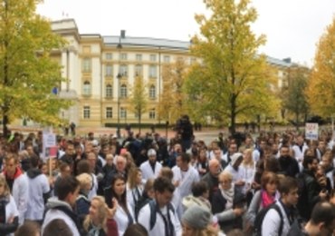 Nowy tydzień w polityce: Protest rezydentów, dyskusja o aborcji, kolejne spotkanie Duda - Kaczyński