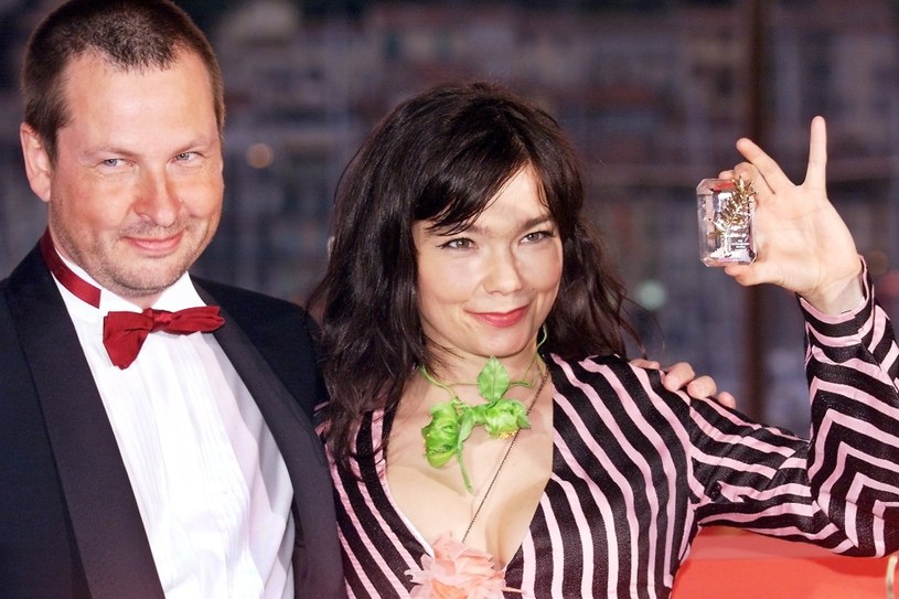Kolejne szokujące doniesienia ze świata przemysłu filmowego. Islandzka wokalistka Björk oskarżyła o molestowanie słynnego duńskiego reżysera. Nie podała jego nazwiska, ale wszyscy domyślili się, że chodzi o Larsa von Triera, u którego wystąpiła w filmie "Tańcząc w ciemnościach".