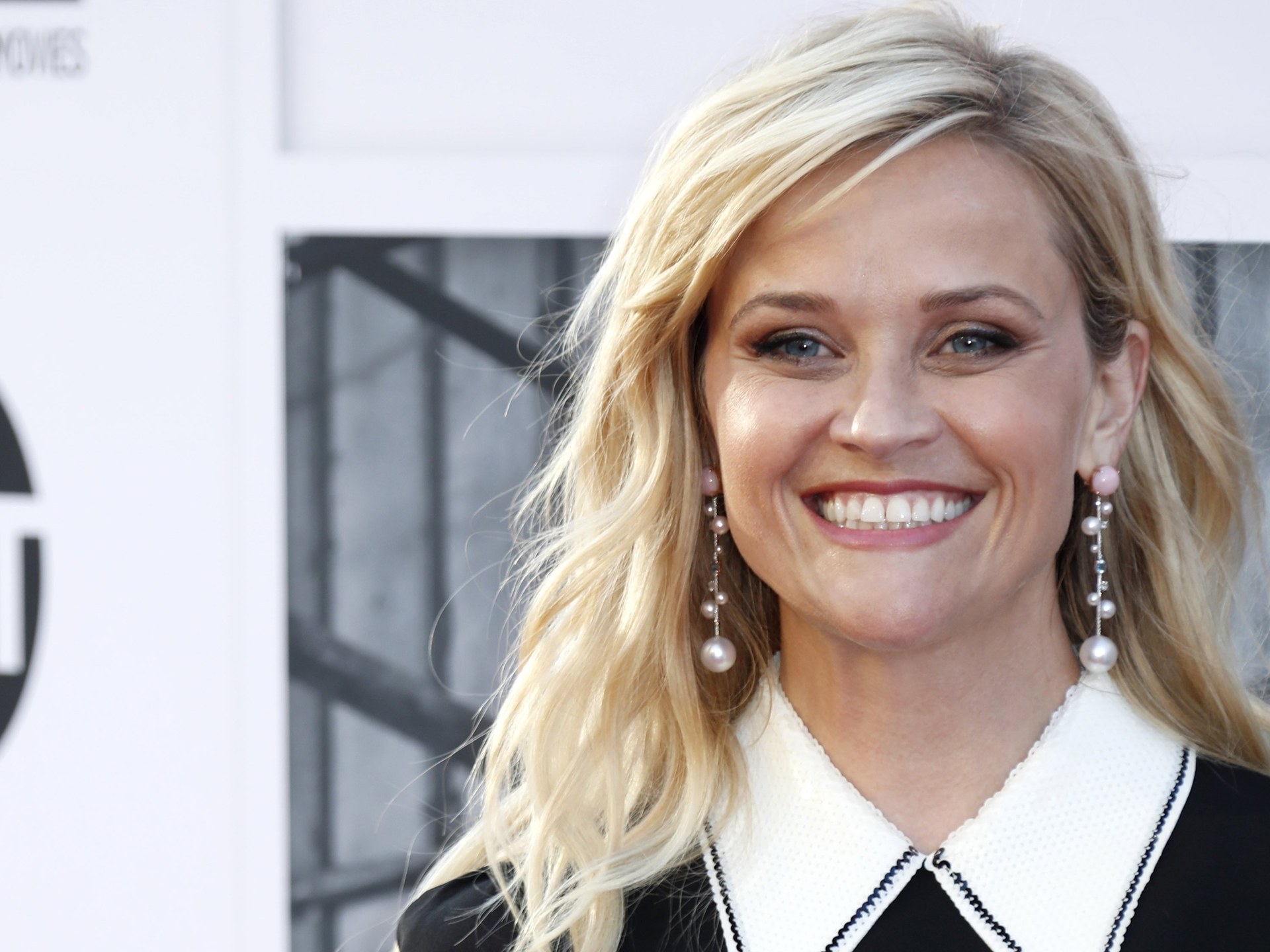 Reese Witherspoon wyznaje: Kiedy miałam 16 lat, byłam molestowana przez  reżysera - RMF 24