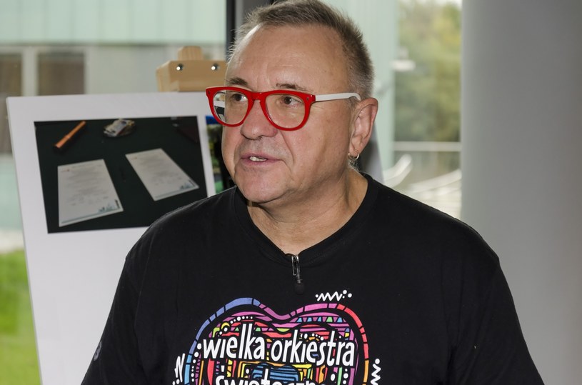 Po ogłoszeniu tematu Finału Wielkiej Orkiestry Świątecznej Pomocy Jurek Owsiak postanowił napisać list do prezesa TVP Jacka Kurskiego, w którym domaga się wyjaśnień, dlaczego publiczna nadawca pomija działalność WOŚP.