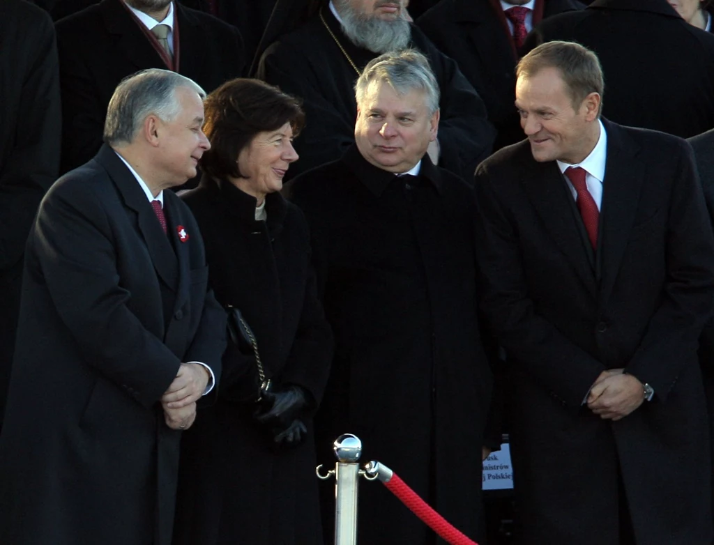 Obchody Święta Niepodległości w 2008 r., na zdjęciu:  Lech i Maria Kaczyńscy, Bogdan Borusewicz i Donald Tusk