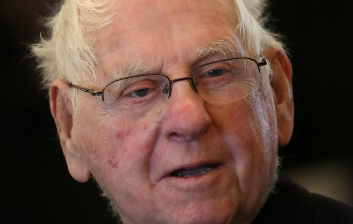 Aktor Lech Ordon zmarł w sobotę, w wieku 88 lat, w Załuskach koło Warszawy -  poinformował o tym w niedzielę jego syn Krzysztof. W swej karierze Ordon zagrał ponad 150 ról filmowych i telewizyjnych.