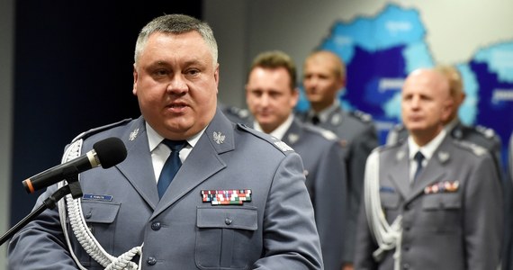 Nadinsp. Krzysztof Pobuta, dotychczasowy komendant wojewódzki policji w Rzeszowie, został nowym komendantem wojewódzkim policji w Małopolsce. W Krakowie stanowisko komendanta policji było wolne przez pół roku, po tym jak poprzedni komendant gen. Tomasz Miłkowski został w kwietniu powołany na szefa BOR. W tym czasie obowiązki komendanta pełnił insp. Robert Strzelecki.