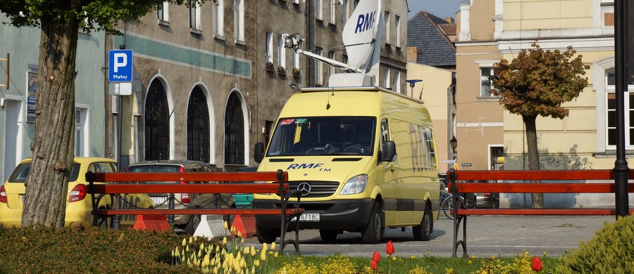 Leżajsk, Limanowa, Zduńska Wola, Bytów, Świecie, a może Iłża? Jedno z tych miejsc odwiedzimy w najbliższą sobotę w ramach cyklu „Twoje Miasto w Faktach RMF FM”. Wszystko w Waszych rękach. Do czwartku możecie decydować, gdzie zaparkuje nasz żółto-niebieski radiowy konwój.