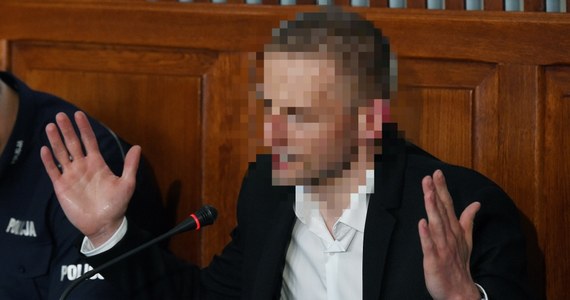 Był taki plan, by przewozić samolotami OLT Express pasażerów na zlecenie Kancelarii Sejmu, Senatu i Kancelarii Prezydenta - zeznał przed komisją śledczą były szef Amber Gold Marcin P. Szefowa komisji Małgorzata Wassermann (PiS) zapytała Marcina P., "czy były plany, aby pan, czy OLT rozpoczęło przewóz osób, które mogą korzystać w ramach Kancelarii Sejmu czy Senatu bądź Kancelarii Prezydenta". Marcin P. odpowiedział: "Tak, był taki plan". Nie pamiętał dokładnie, kiedy on powstał. Marcin P. powiedział, że nie jest tak, że nie czuje żadnej odpowiedzialności za to, co się stało. Stwierdził, że każdy ponosi odpowiedzialność za swoje czyny, ale nie zgadza się z postawionymi mu zarzutami. Dodał, że może gdyby były inne, to by się z nimi zgodził.