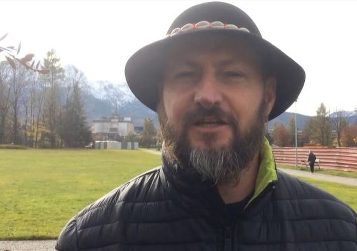 Szczyty gór przysypane śniegiem. Czy to już znak, że zima tuż-tuż? "Na razie nie ma się co martwić" - przyznaje góral spod samiuśkich Tater Dariusz Galica. I zapowiada, że początek listopada będzie ciepły, choć troszeczkę będzie "duło".  A co nas czeka w grudniu i na święta? Posłuchajcie. 