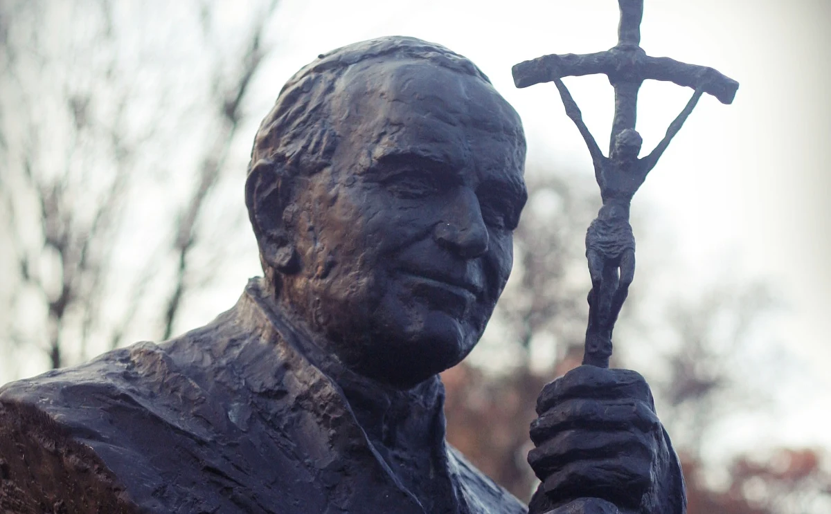 Z sanktuarium koło Brescii na północy Włoch skradziono relikwie świętego Jana Pawła II i błogosławionego księdza Jerzego Popiełuszki - podały miejscowe władze kościelne. Proboszcz apeluje o zwrot relikwii.