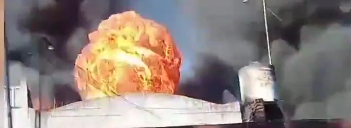 W fabryce tworzyw sztucznych w argentyńskim San Justo doszło do wielkiego pożaru. Silne wstrząsy towarzyszące wybuchowi zniszczyły kilka pobliskich budynków mieszkalnych.