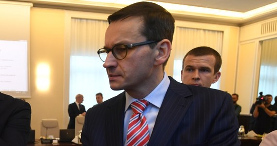 "Nie jestem przeciwnikiem wprowadzenia w Polsce euro, choć jeszcze nie teraz" - takie zaskakujące oświadczenie wygłosił wicepremier, minister finansów Mateusz Morawiecki. Wicepremier brał udział w debacie ze swoimi poprzednikami na tym stanowisku, zorganizowanej przez Grzegorza Kołodkę i Akademię Leona Koźmińskiego w Warszawie.