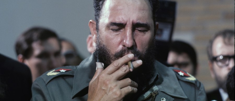 Narodowe Archiwa Stanów Zjednoczonych udostępniły po raz pierwszy tysiące stron dokumentów opisujących, jak USA planowały zabicie komunistycznego przywódcy Kuby Fidela Castro - podał portal informacyjny Washington Examiner. Plany zawierały parę przedziwnych scenariuszy, a w co najmniej jednym przypadku wymagało to kontaktu z elementami zorganizowanej przestępczości. Zgodnie z raportem Centralnej Agencji Wywiadowczej (CIA) dotyczącym Kuby, rozważano różne scenariusze zabicia dyktatora.