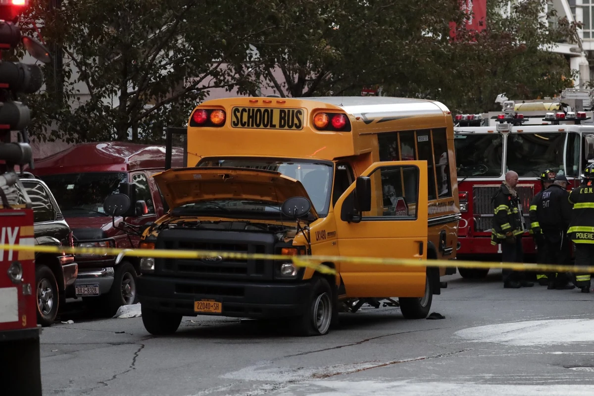 Pięć z ośmiu ofiar śmiertelnych wtorkowego zamachu na Manhattanie to obywatele Argentyny. Mężczyźni byli przyjaciółmi, którzy przybyli do Nowego Jorku, by świętować 30. rocznicę zakończenia nauki w liceum w argentyńskim mieście Rosario - informuje telewizja BBC.