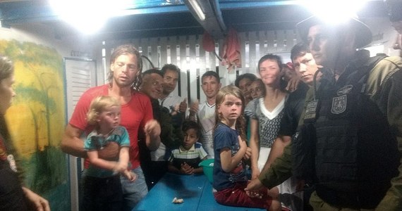 Poszukiwana od kilku dni amerykańska rodzina została odnaleziona w Brazylii. Małżeństwo podróżników z dwójką dzieci zostało uprowadzone przez piratów rzecznych, którzy napadli na przewożący ich prom. 