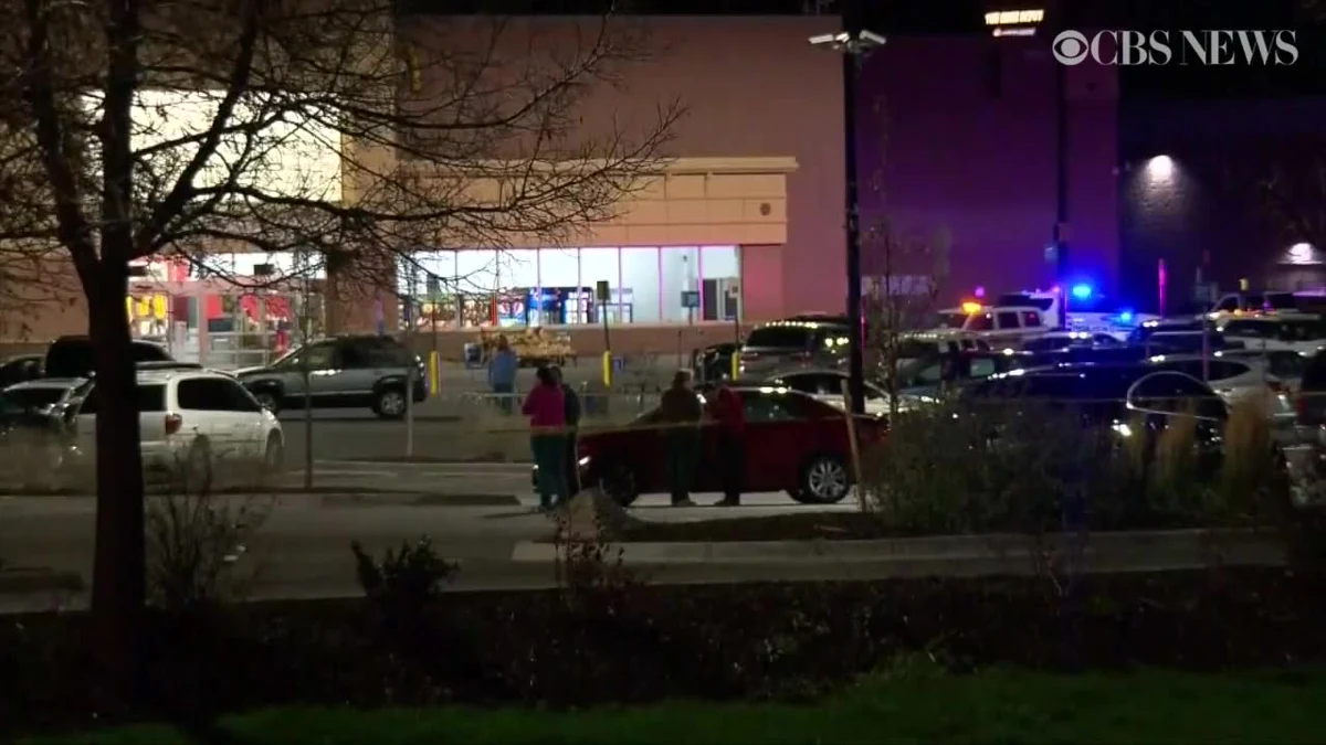 Do trzech wzrosła liczba ofiar śmiertelnych strzelaniny, do której doszło w środę wieczorem czasu lokalnego w Thornton, w okolicach Denver, w stanie Kolorado. Napastnik, który otworzył ogień do klientów sklepu Walmart Supercenter, pozostaje na wolności.