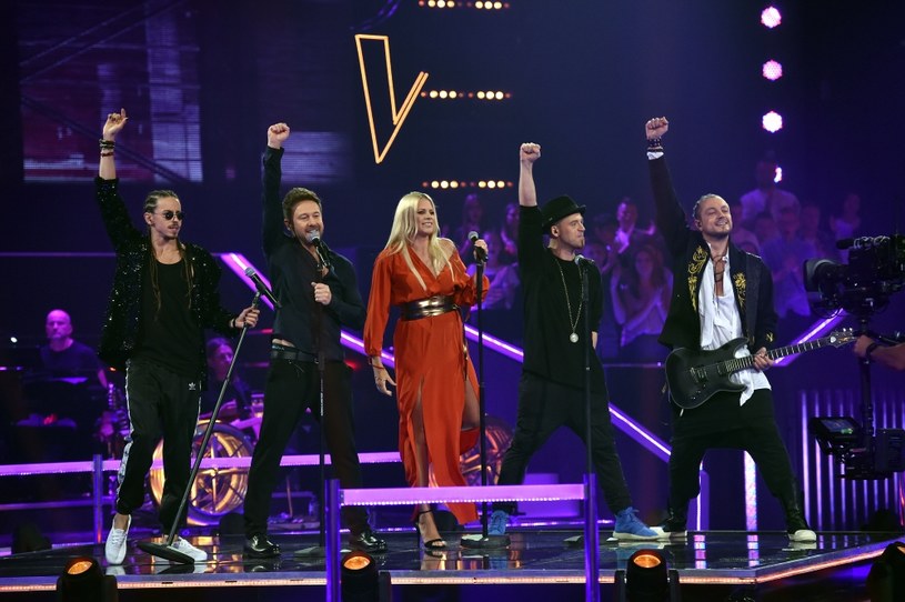"The Voice of Poland" wchodzi w najważniejszy etap, czyli występy na żywo. Kto poradzi sobie najlepiej, a kogo pożegnamy już podczas pierwszego live'a? Dowiemy się już 4 listopada. 