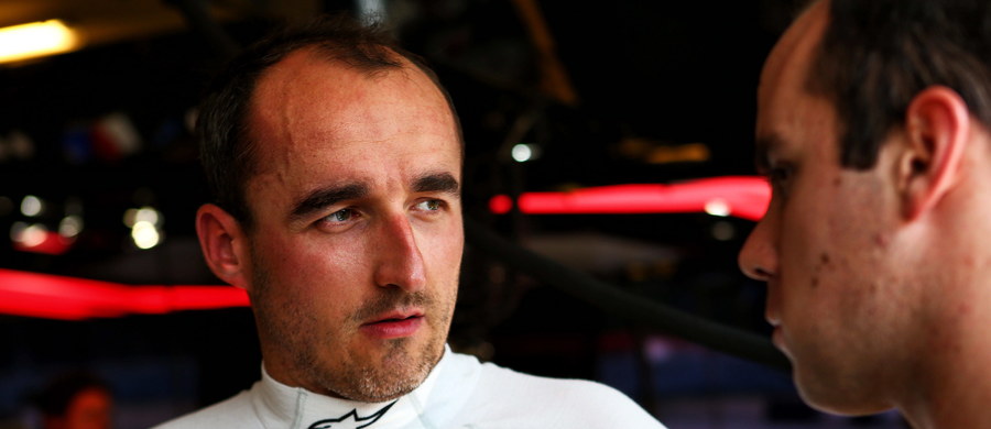 Robert Kubica jest coraz bliżej powrotu do Formuły 1. Tym razem brazylijska dziennikarka Julianne Cerasoli twierdzi, że Polak otrzymał ofertę kontraktu od zespołu Williamsa.