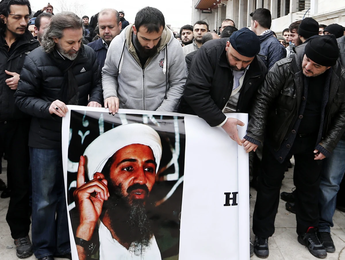 Amerykańskie służby ujawniły listę plików znajdujących się na komputerze jednego z najbardziej znanych terrorystów. Nie jest to kompletna zawartość twardego dysku, ale i tak znalazło się kilka nietypowych pozycji. 