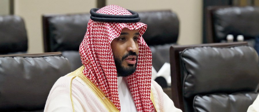 Władze Arabii Saudyjskiej zatrzymały pod hasłami walki z korupcją 11 książąt oraz 38 byłych i obecnych ministrów, deputowanych i biznesmenów. Są oni przetrzymywani w hotelach w Rijadzie - potwierdził w niedzielę przedstawiciel pałacu królewskiego.