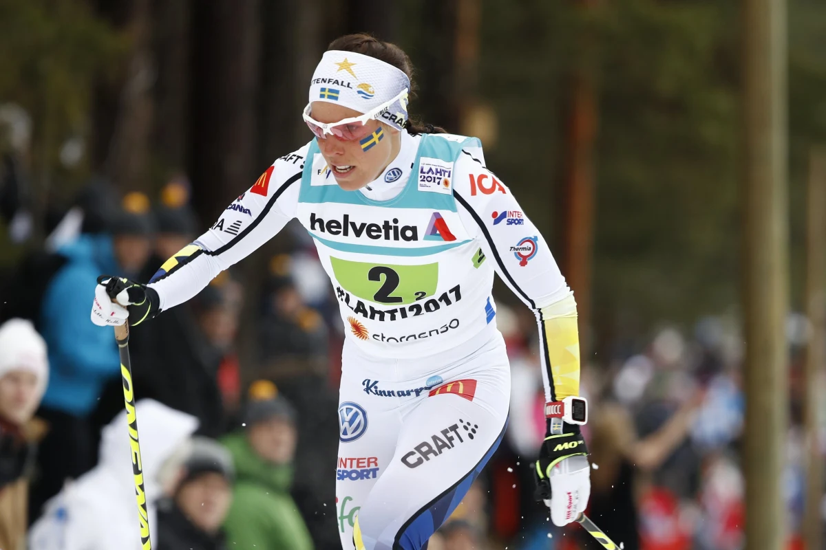 Czołowa szwedzka biegaczka narciarska Charlotte Kalla za medale zdobyte podczas zimowych igrzysk olimpijskich w Pjongczangu otrzyma tylko pluszową maskotkę, podczas gdy koleżanki z ekipy - solidne premie finansowe. Dlatego, że odmówiła przygotowań z reprezentacją.