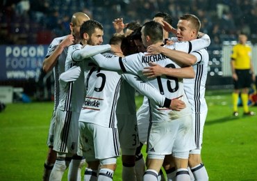 Ekstraklasa piłkarska: Trwa zwycięska seria Legii 