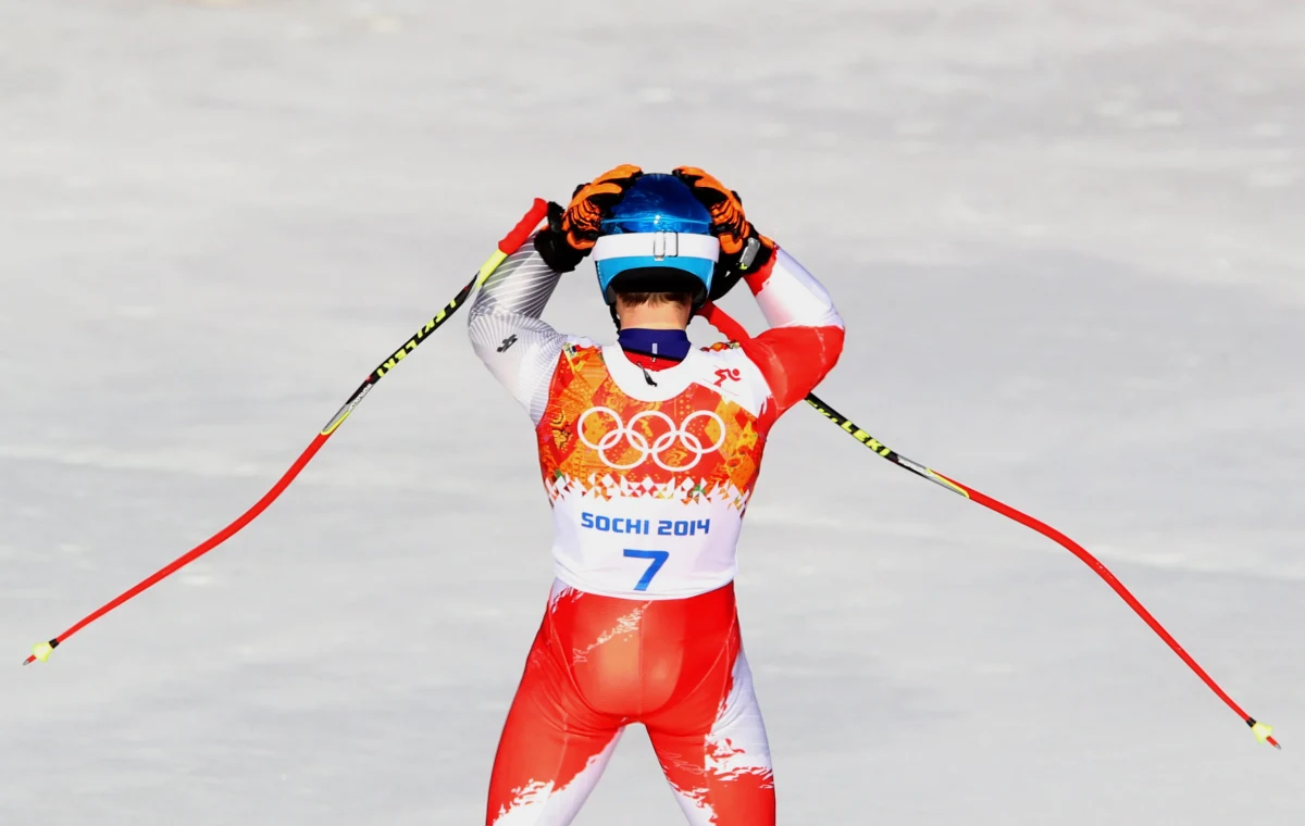 Olimpijczyk z Soczi i jeden z najbardziej doświadczonych polskich alpejczyków Maciej Bydliński postanowił zakończyć karierę. Decyzja o rezygnacji z przygotowań do olimpijskiego sezonu, jest spowodowana brakiem pieniędzy na treningi i starty. "Męczyłem się przez ostatnie dwa lata, bo musiałem zajmować się wszystkim. Nie tak powinien wyglądać zawodowy sport. Nie stać mnie by trzeci sezon finansować z własnych środków" - mówi w rozmowie z dziennikarzem RMF FM. 