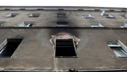 2 osoby zginęły w pożarze w Szczecinie. Kilkanaście podtrutych dymem