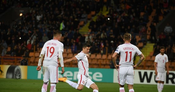Polski Związek Piłki Nożnej został ukarany po raz piąty za niewłaściwe zachowanie kibiców podczas eliminacji mistrzostw świata 2018. Najnowsza decyzja Międzynarodowej Federacji Piłki Nożnej (FIFA) dotyczy incydentów w spotkaniu z Armenią 5 października.