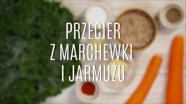 Przecier z marchewki i jarmużu to doskonały, lekki sposób na przygotowanie nietypowego smarowidła do kanapek, które świetnie sprawdzi się również jako samodzielny posiłek! Soczyste liście jarmużu z delikatną marchewką, a do tego odrobina masła, pestki słonecznika i odrobina przypraw - w parę chwil przygotujecie przepyszną i pięknie wyglądającą pastę, do którego smaku jeszcze nie raz będziecie chcieli wrócić! Poznajcie nasz przepis na przecier z marchewki i jarmużu!