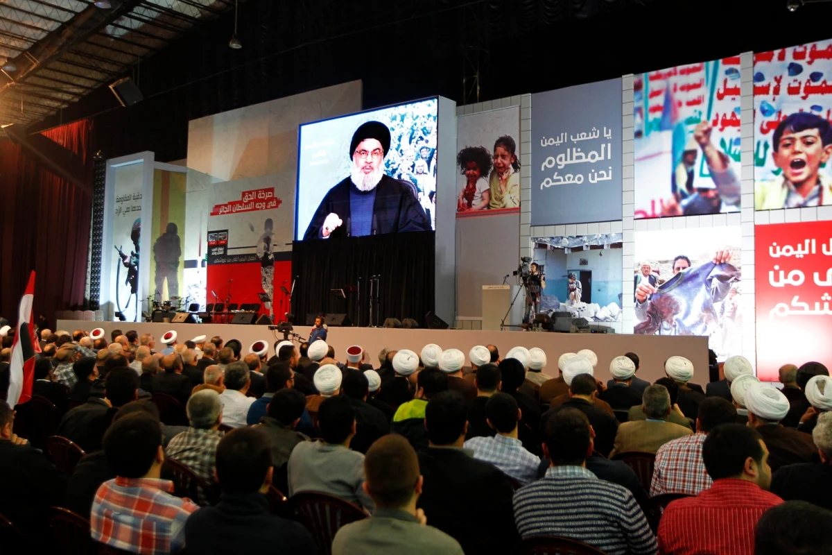 "Arabia Saudyjska wypowiedziała wojnę Libanowi oraz Hezbollahowi" - powiedział przywódca tej szyickiej organizacji Hasan Nasrallah. Ostrzegł, że Rijad podżega do konfliktu zbrojnego z Libanem Izrael, ale wybuch wojny z tym krajem uznał za "mało prawdopodobny".