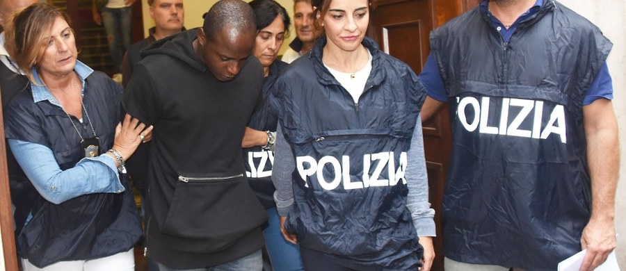 Karę 16 lat więzienia wymierzył sąd w Rimini Kongijczykowi Guerlinowi Butungu, skazanemu za napaść na dwoje polskich turystów, w tym za gwałt na młodej kobiecie oraz inne napady i rozboje, dokonane w tym mieście w sierpniu tego roku. Prokurator żądał kary 12 lat i 4 miesięcy więzienia w przypadku uznania ciągu tych wszystkich przestępstw i 14,5 roku, gdyby go nie stwierdzono. Imigrant z Konga był sądzony osobno, gdyż trzej pozostali sprawcy napaści to nieletni w wieku od 15 do 17 lat.