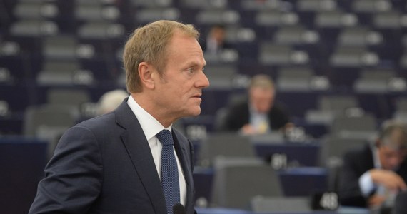 W Brukseli obecność polityka europejskiego na rocznicowych obchodach w swoim kraju jest traktowanego jako coś normalnego. Mało kto w zastanawia się, dlaczego Donald Tusk przyjął zaproszenie od prezydenta Andrzeja Dudy na oficjalne uroczystości Święta Niepodległości teraz, a nie np. w zeszłym roku. 