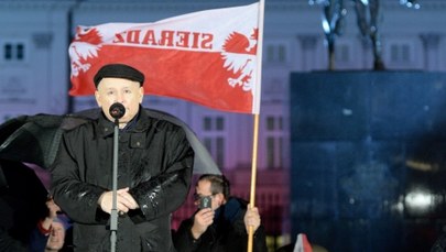 Prezes PiS: 10 kwietnia 2018 roku staną pomniki ofiar katastrofy i Lecha Kaczyńskiego