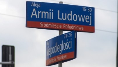 "Lech Kaczyński nie zasłużył na to, żeby poprzez hucpę nadawać mu nazwę ulicy"