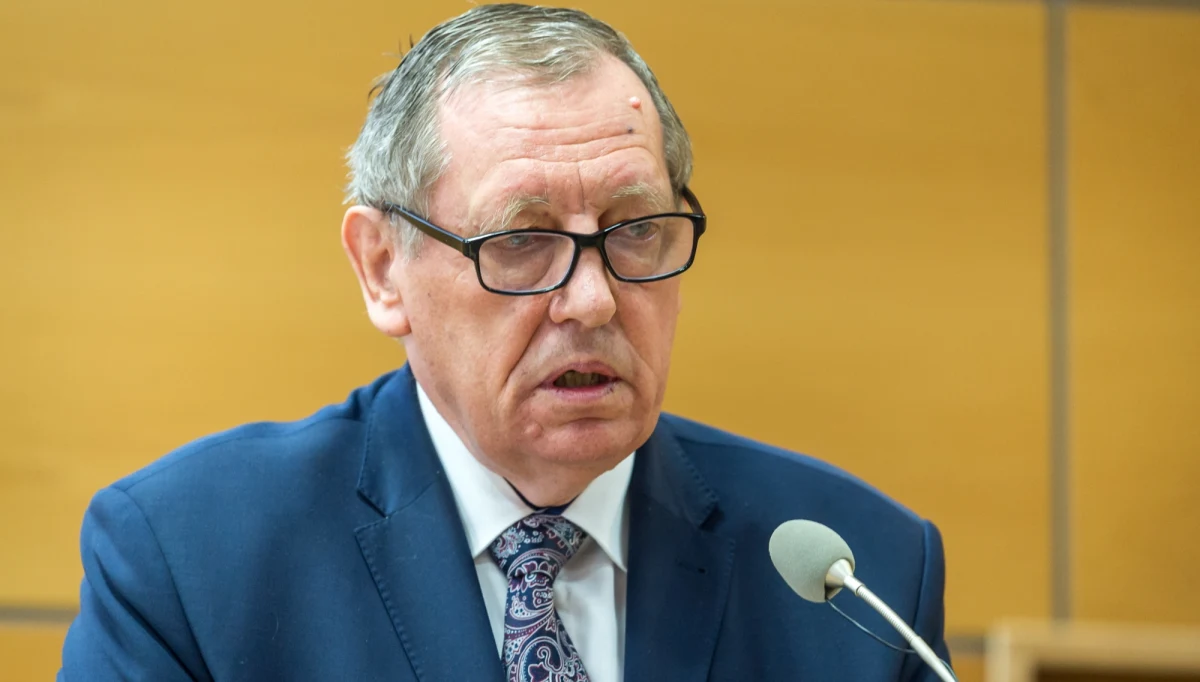 ​Minister środowiska Jan Szyszko wskazał na szczycie klimatycznym ONZ w Bonn (COP23) na zagrożenia wynikające z nasilających się ekstremalnych zjawisk pogodowych. Jego zdaniem, żaden kraj nie jest w pełni odporny na zmiany klimatu, jednak Polska posiada odpowiednią strategię.