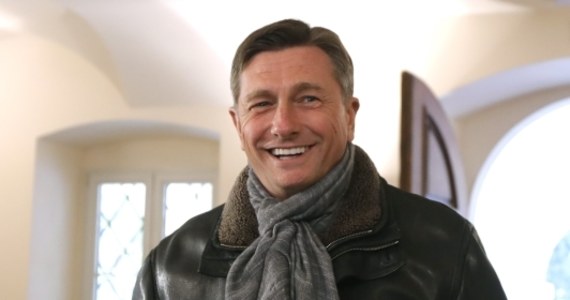 ​Walczący o reelekcję, wywodzący się z centrolewicy Borut Pahor wygrał niedzielne wybory prezydenckie w Słowenii, uzyskując 53-proc. poparcie - podała tamtejsza komisja wyborcza po zliczeniu 80 proc. głosów. Jego rywal Marjan Szarec zdobył 46 proc. głosów.