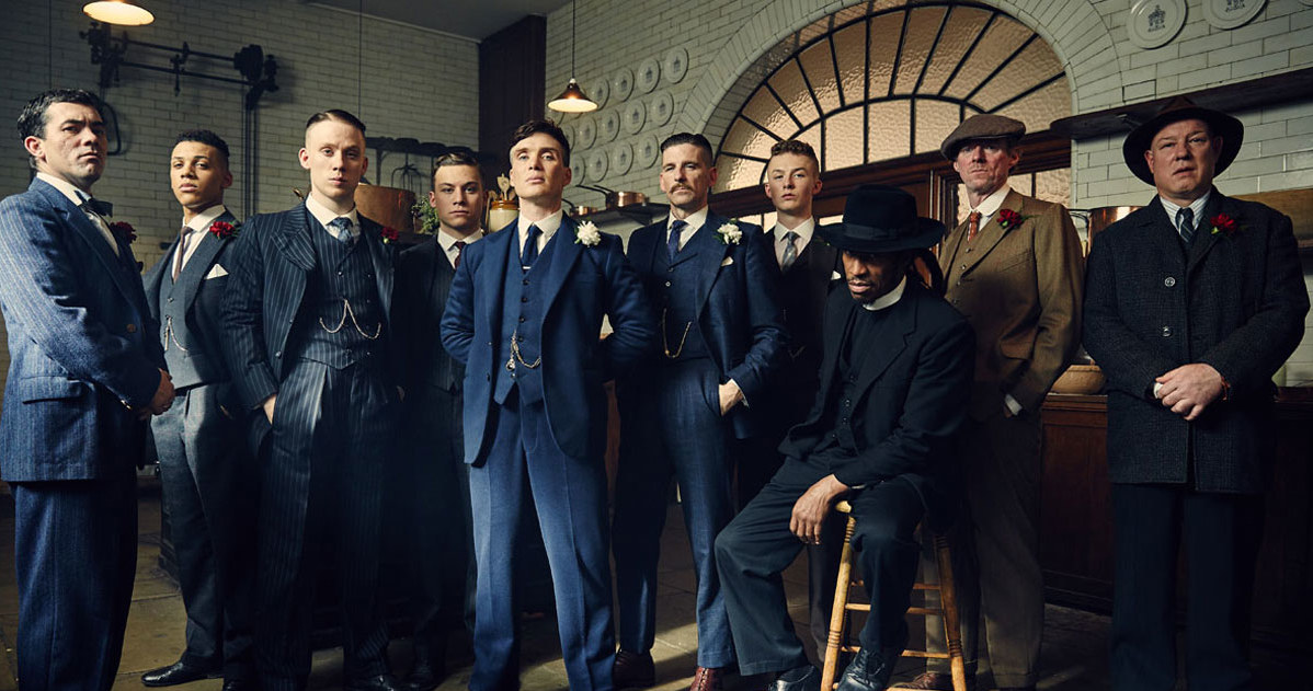 Czwarty sezon serialu BBC "Peaky Blinders" pokaże w Polsce kanał Ale kino+. Pierwszy odcinek zaprezentowany zostanie zaledwie tydzień po jego światowej premierze, drugi - dokładnie w dniu światowej premiery. Emisja dwóch pierwszych odcinków 4. sezonu "Peaky Blinders" została zaplanowana na 22 listopada, o godz. 21.