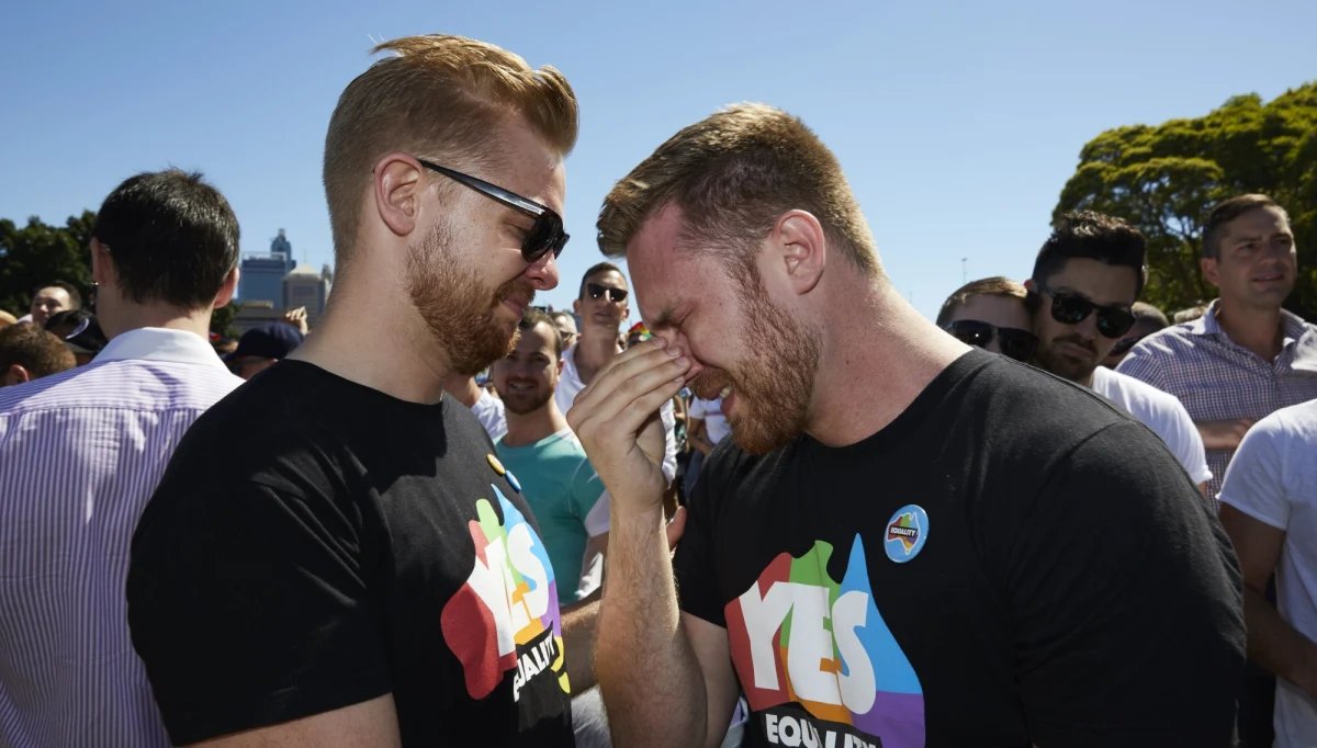​Większość Australijczyków poparła w głosowaniu przeprowadzonym za pośrednictwem poczty legalizację małżeństw osób tej samej płci - poinformowało Australijskie Biuro statystyczne. Premier zapowiedział rychłe wniesienie stosownego projektu ustawy do parlamentu.