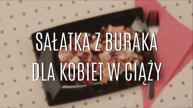 Kobiety w ciąży muszą szczególnie uważać na to, co jedzą i piją. Muszą przecież odżywiać nie tylko siebie, ale również dziecko, które z każdym dniem przybiera na wadze i potrzebuje mnóstwo mikro- i makroelementów, by prawidłowo się rozwijać. Ciąża nie musi oczywiście oznaczać nadmiarowych kilogramów i fałd tłuszczu, którego po porodzie trudno się pozbyć! Warto spróbować dań, które będą zdrowe, a jednocześnie nie będą zbyt tuczące. Taka właśnie jest sałatka z burakiem - idealna dla kobiet w ciąży!