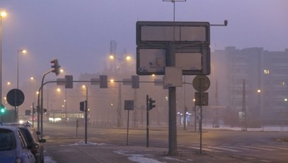 Smog dusi Kraków, pierwszy stopień zanieczyszczenia powietrza!