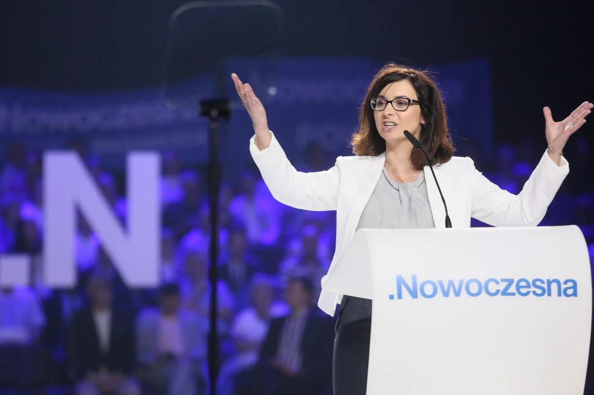 Posłanka Kamila Gasiuk-Pihowicz dołączyła do grona kandydatów na przewodniczącego Nowoczesnej - poinformował lider Nowoczesnej Ryszard Petru. Obecnie, łącznie z Petru, o stanowisko szefa Nowoczesnej chce walczyć pięcioro kandydatów.