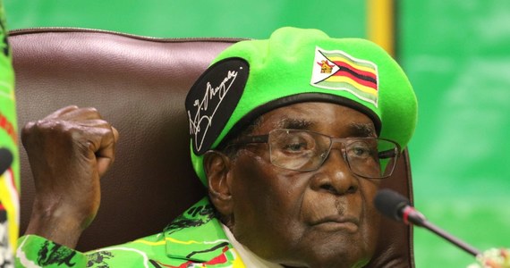 W niedzielnym wystąpieniu prezydent Zimbabwe Robert Mugabe nie ogłosił swojej rezygnacji. Lider stowarzyszenia bojowników o niepodległość Chris Mutsvangwa powiedział agencji Reutera, że uruchomiona zostanie procedura impeachmentu wobec prezydenta.