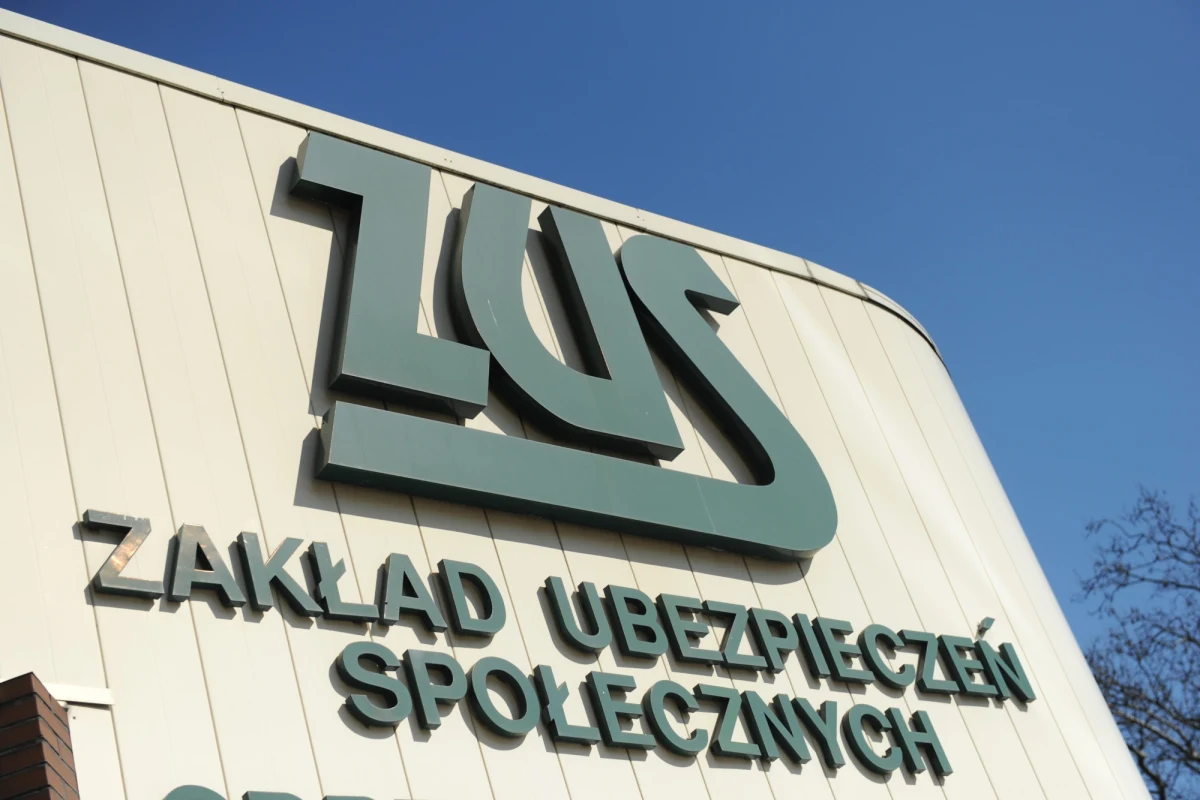 ​Lekarze przyznający renty grożą, że porzucą pracę, bo nie chcą ujawniać swoich majątków - informuje wtorkowa "Rzeczpospolita".