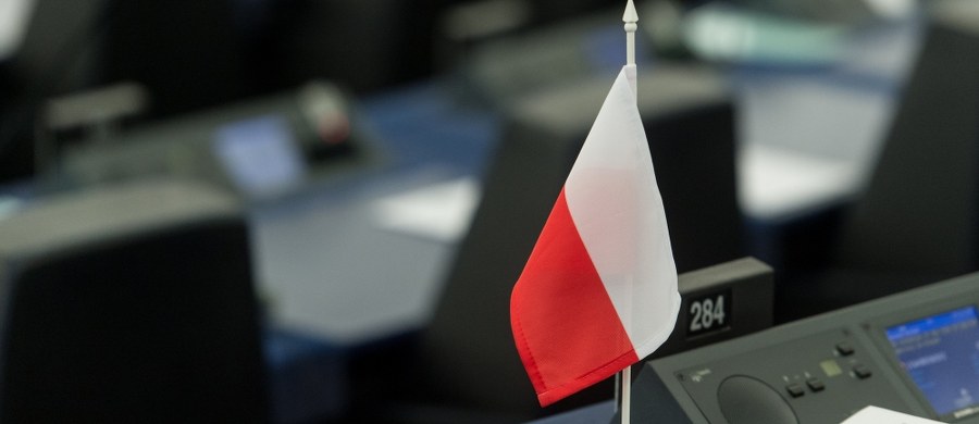 Szef warszawskich struktur Młodzieży Wszechpolskiej Mateusz Marzoch złożył w imieniu MW zawiadomienie o podejrzeniu popełnienia przestępstwa przez europosłów PO, którzy głosowali za przyjęciem rezolucji PE ws. praworządności w Polsce.