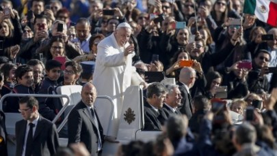 Papież Franciszek: Ci, którzy podsycają strach przed migrantami, sieją przemoc