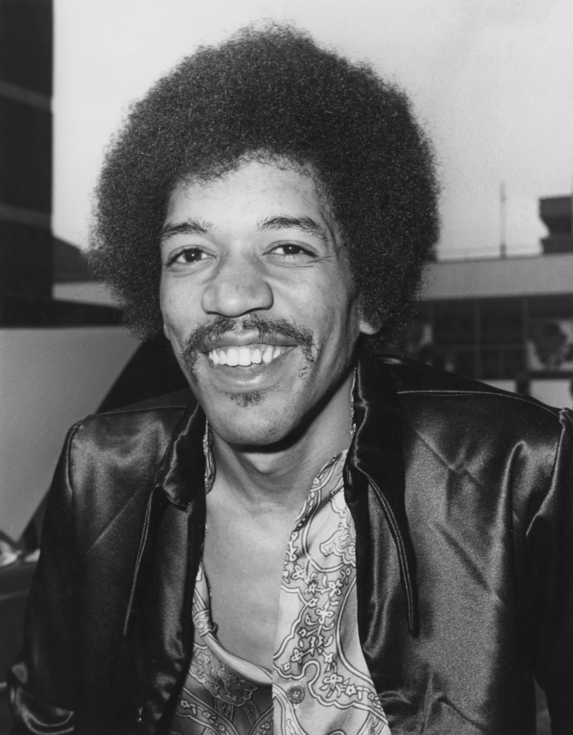 Uznawany przez wielu za najwybitniejszego gitarzystę wszech czasów Jimi Hendrix przyszedł na świat 27 listopada 1942 r. Gdyby żył, dziś skończyłby 75 lat. 