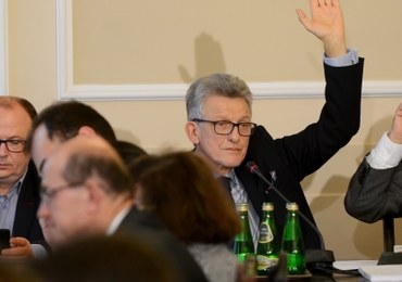 Komisja za przyjęciem projektu prezydenta ws. KRS wraz z poprawkami PiS