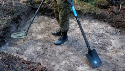 W okolicach dawnego obozu NKWD znaleziono szczątki i jamy grobowe