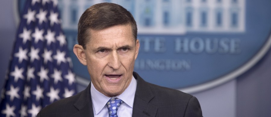 Były doradca prezydenta USA ds. bezpieczeństwa narodowego Michael Flynn przyznał się podczas przesłuchania do złożenia fałszywych zeznań FBI ws. kontaktów z Rosjanami. Obiecał "pełną współpracę" z wymiarem sprawiedliwości.
