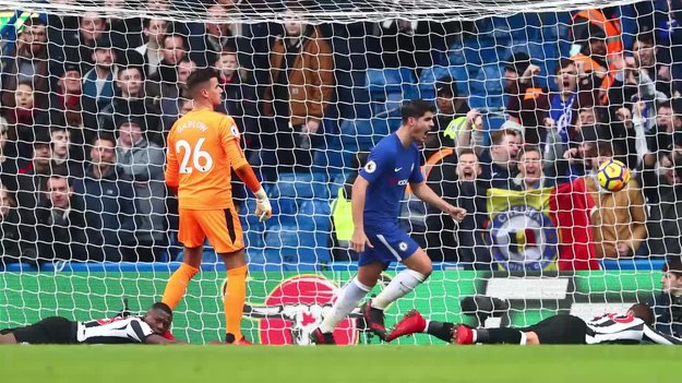 Chelsea Londyn zdobyła komplet punktów w 15 kolejce Premier League. "Niebiescy" pokonali na Stamford Bridge Newcastle 3:1.