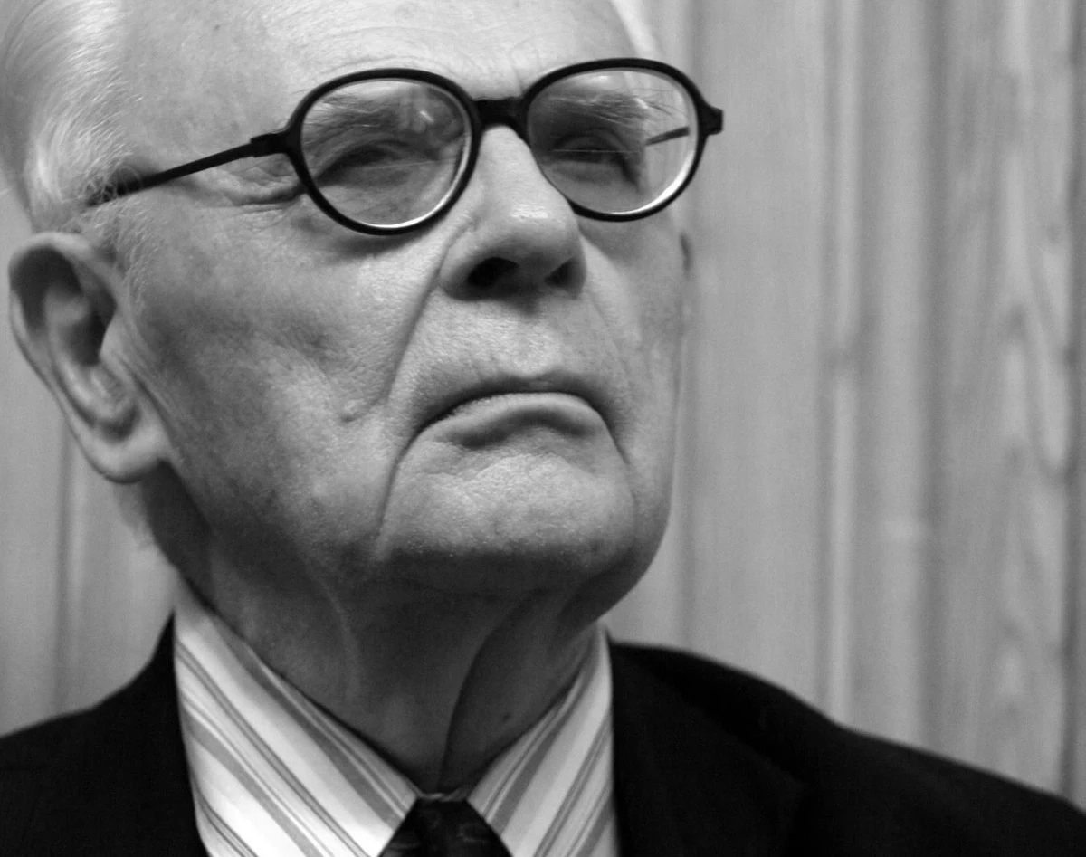 Zmarł profesor Jerzy Kłoczowski - historyk, żołnierz Armii Krajowej, uczestnik Powstania Warszawskiego, senator I kadencji, współzałożyciel i wieloletni dyrektor Instytutu Europy Środkowo-Wschodniej w Lublinie. Miał 93 lata.